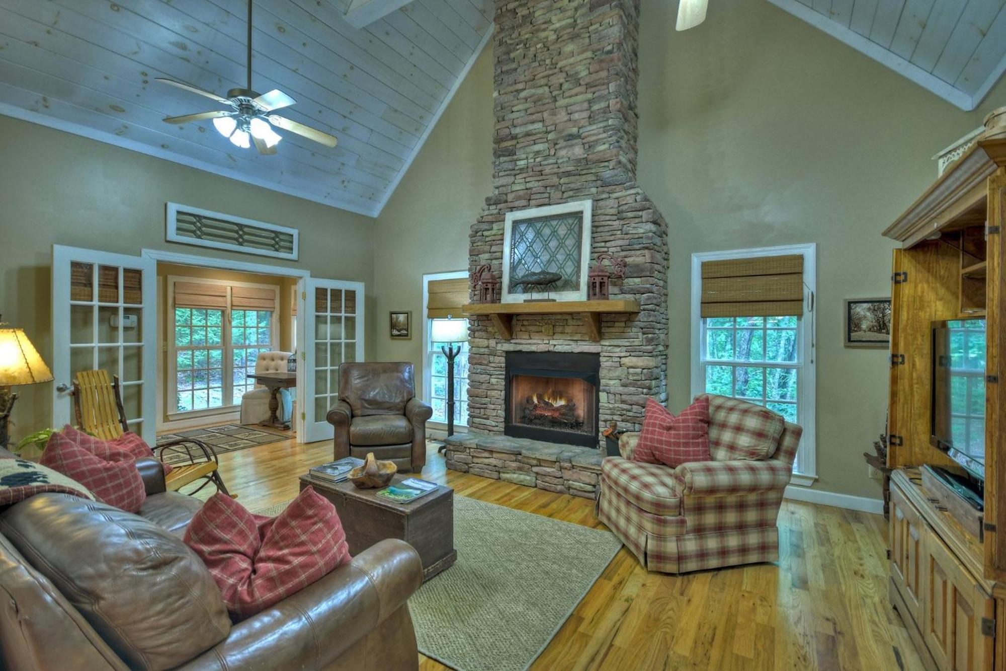 Southern Living Cottage Cozy Up By The Fire Relax On The Porch And Enjoy Peaceful Surroundings Blue Ridge Ngoại thất bức ảnh